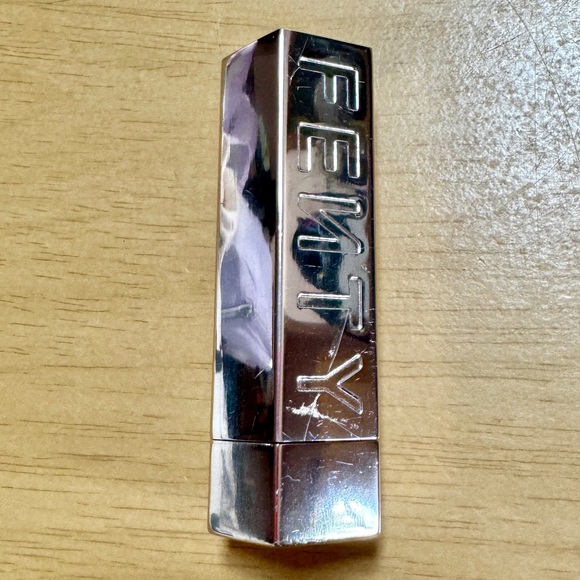 FENTY BEAUTY by Rihanna Icon Semi-Matte Refillable Lipstick The MVP + Case - Picture 2 of 8